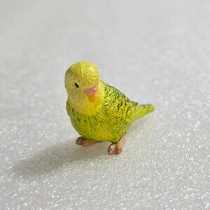 Safari Ltd Parakeet Bird Figure Yellow & Green 2.5"